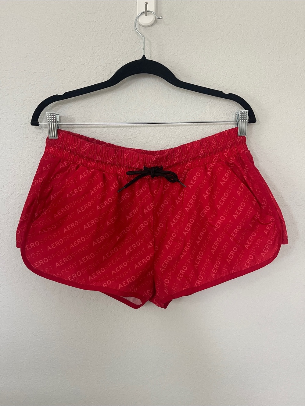 Aéropostale‎ Sport Red Running Shorts Medium Lined Athletic Drawstring Pockets